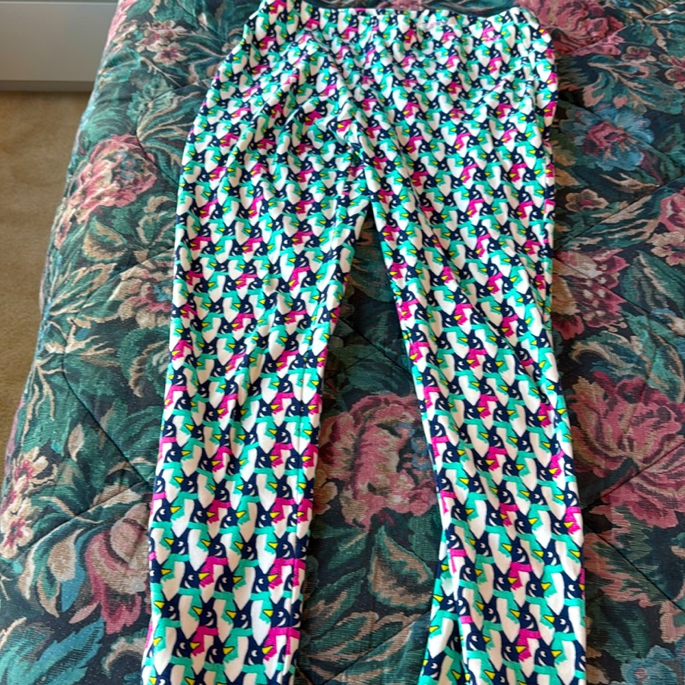 Vineyard vines pj pants. 100% cotton. Medium. Practically new.